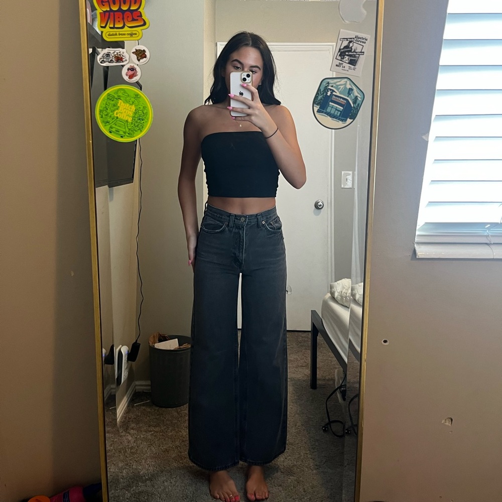 BDG jeans wide legged size 26